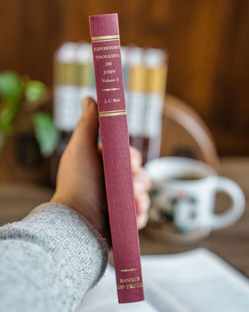 Expository Thoughts on the Gospels — Interior page