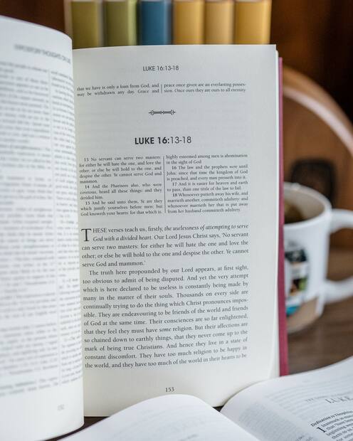 Expository Thoughts on the Gospels — Interior page