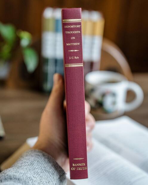 Expository Thoughts on the Gospels — Interior page