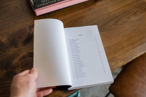 Knowing Christ — Interior page