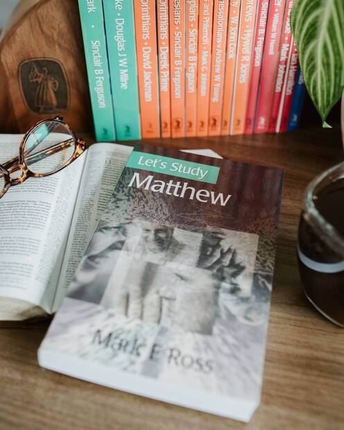 Let’s Study Matthew — Interior page