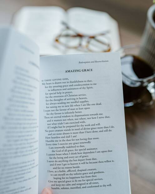 The Valley of Vision — Interior page
